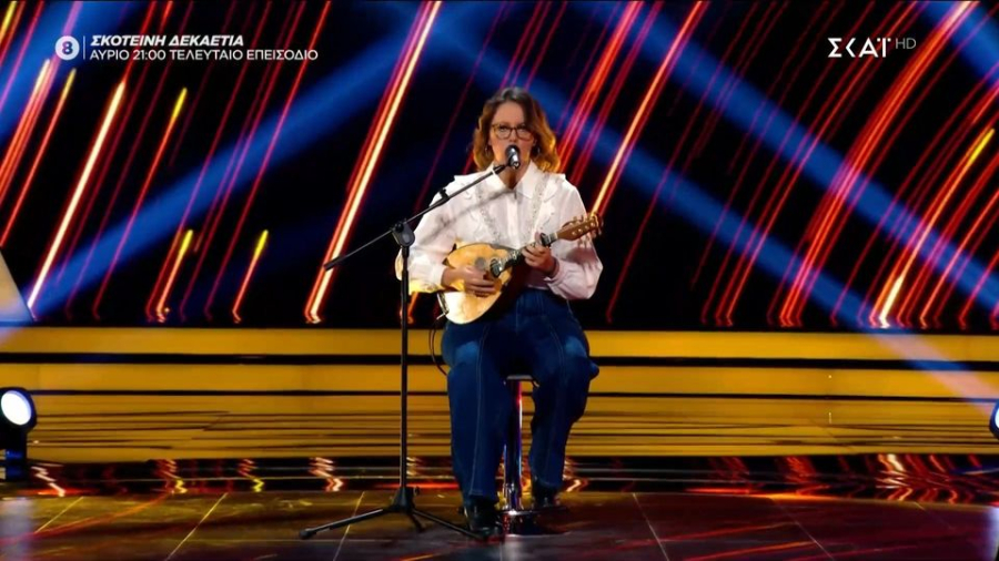 The Voice: Ήρθε με το μαντολίνο και κατέληξε στην ομάδα του Μαζωνάκη