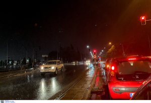 Θεσσαλονίκη: Καραμπόλα τεσσάρων αυτοκινήτων