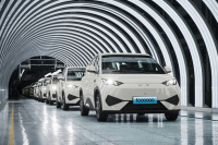 BYD: Το Dolphin Surf γίνεται το ταχύτερα πωλούμενο αυτοκίνητο στην ιστορία της κατηγορίας A00