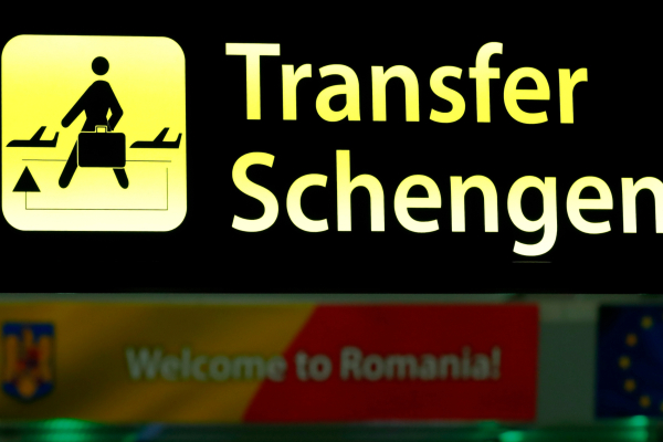 Επίσημα ως πλήρη μέλη στη συνθήκη Σένγκεν Ρουμανία και Βουλγαρία από την Πρωτοχρονιά