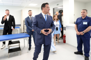 Ο Γεωργιάδης ζήτησε την απομάκρυνση αναισθησιολόγου που καταγράφθηκε να ζητάει «φακελάκι»