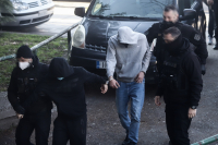 Δολοφονία Άλκη: Σήμερα στον ανακριτή ο 20χρονος που είχε διαφύγει στην Αλβανία, οι Αρχές αναζητούν τον «Ντίνο» (βίντεο)