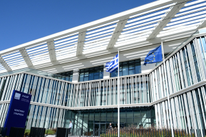 ΑΑΔΕ: Έρχεται το «ΔΕΟΣ» για τη φοροδιαφυγή