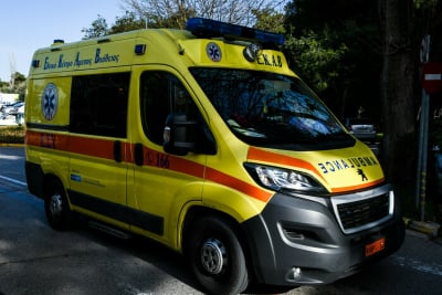 Θεσσαλονίκη: Του σέρβιραν χλωρίνη αντί για νερό σε μπαρ και κατέληξε στο νοσοκομείο