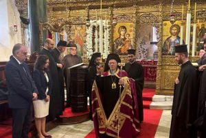 Στη Θεολογική Σχολή Χάλκης ο Θεοδωρικάκος, με τον οικουμενικό πατριάρχη Βαρθολομαίο