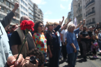 Πρωτομαγιά: «Δεν είναι αργία, είναι απεργία» - Ποιοι κατεβάζουν ρολά, πού θα γίνουν συγκεντρώσεις