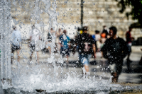 Σε φάση lockdown λόγω καύσωνα η χώρα