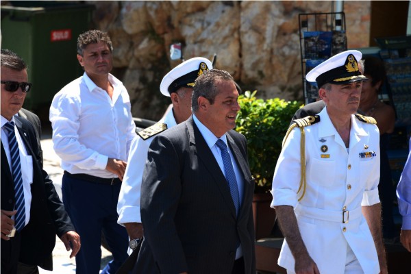 Καμμένος: "Θα είμαστε μαζί με τον Αλέξη Τσίπρα μέχρι τέλους"