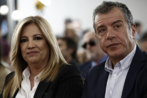 «Αναταράξεις» στο Κίνημα Αλλαγής για την συνάντηση Τσίπρα - Θεοδωράκη
