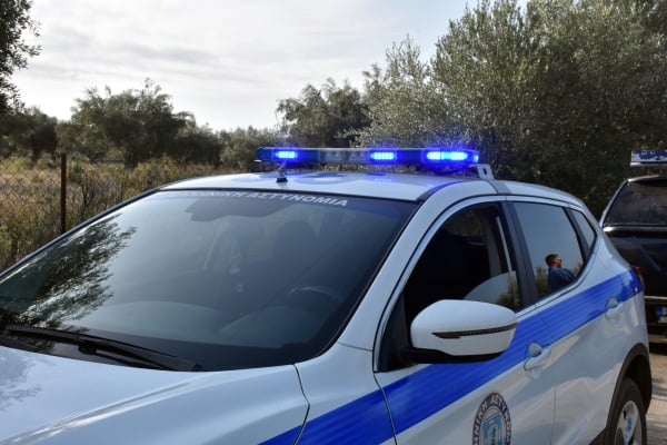 Λάρισα: Επίθεση με τσεκούρι σε ανήλικους - Τραυματίστηκε 16χρονος, σε εξέλιξη οι έρευνες