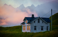 Climate Change and Overbuilding Are Undermining Greece’s Winter Holiday Home Market