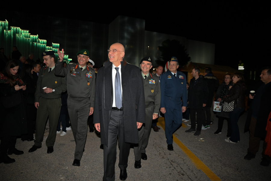 «Κλείδωσαν» οι αυξήσεις για τους ένστολους - Ο Δένδιας έδωσε ημερομηνία