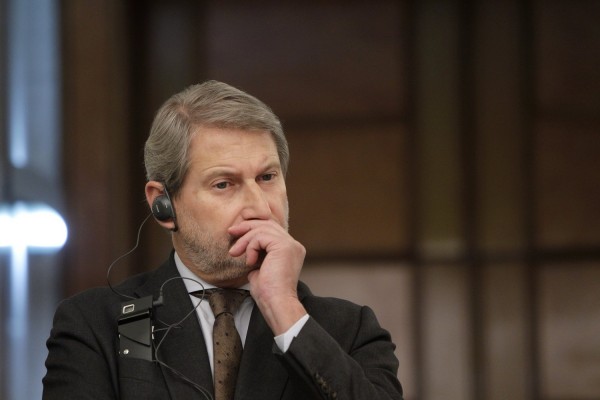 Ο Γιοχάνες Χαν βλέπει πάγωμα ενταξιακών διαπραγματεύσεων για Τουρκίας