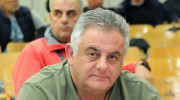 Νέα Φιλαδέλφεια: Κύμα συμπαράστασης στον Κώστα Τομπούλογλου μετά την επίθεση από χούλιγκαν που τον έστειλε στο νοσοκομείο