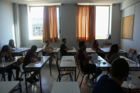 Πανελλήνιες 2025: Τι θα συμβεί αν ο υποψήφιος αρρωστήσει, η διαδικασία των επαναληπτικών εξετάσεων