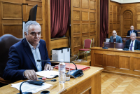 Κόντρα Σκουρλέτη - ΝΔ στην εξεταστική: «Είστε τσιράκια της ολιγαρχίας» - «Εσείς θέλατε να ελέγξετε τους αρμούς της εξουσίας»