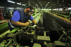 ΕΣΠΑ: Ξεκινούν οι αιτήσεις για επιδότηση αγοράς οχημάτων, μηχανημάτων και μισθών προσωπικού