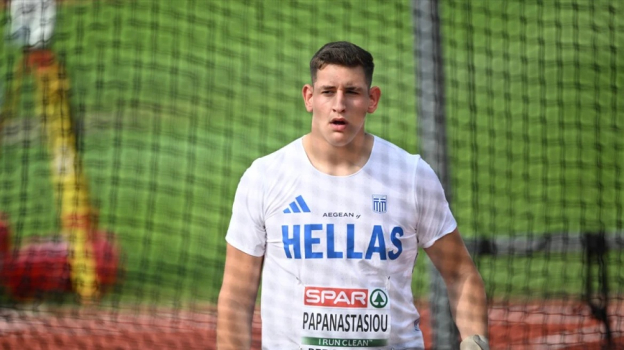 Παπαναστασίου μετά το μετάλλιο: Δουλεύω σε εργοστάσιο για 800 ευρώ τον μήνα, έχανα πολλές προπονήσεις