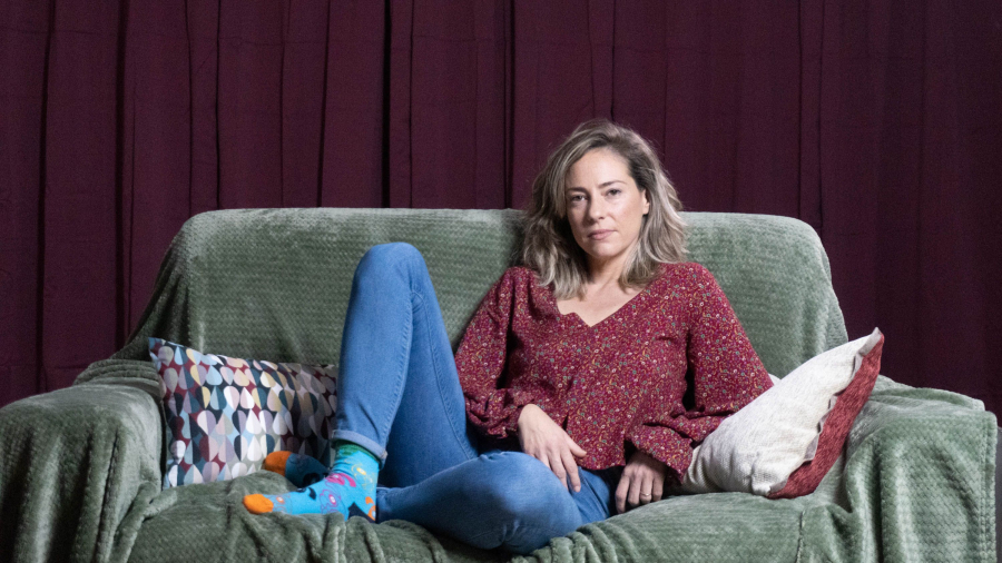 Αλεξάνδρα Ούστα στο Dnews: «Η μητέρα μου κατάφερε δύσκολα πράγματα αλλά όχι να αγαπήσει αρκετά τον εαυτό της»