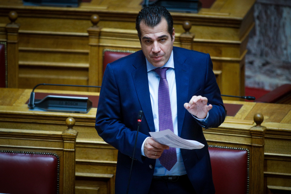 Πλεύρης: Προκλητικά και ψευδέστατα όσα αναφέρθηκαν περί εμπορίας οργάνων