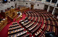 Όλα υπό αίρεση στην πολιτική ζωή