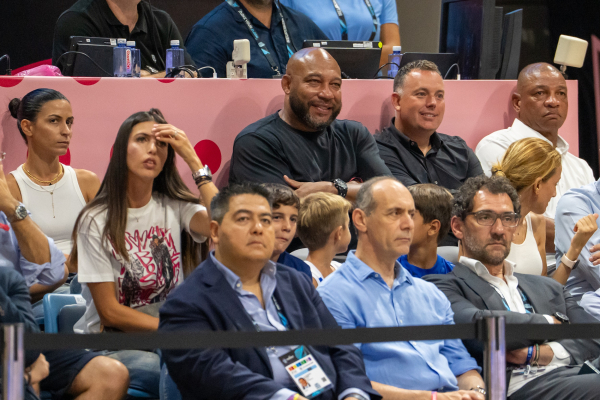 Eurobasket 2025: O Ντοκ Ρίβερς βλέπει Γιάννη από κοντά