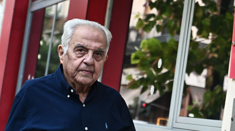 Αλέκος Φλαμπουράρης: Πού και πότε θα γίνει η κηδεία του