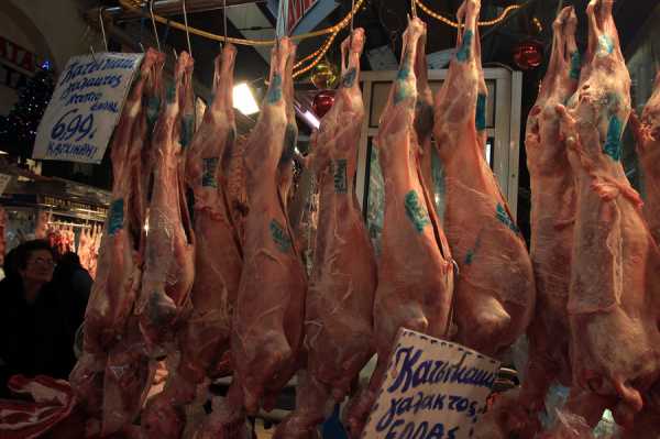 ΥπΑΑΤ: Τι πρέπει να προσέχουν οι καταναλωτές στις πασχαλινές τους αγορές