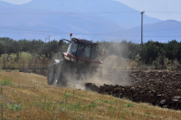 Κρήτη: Αγρότης καταπλακώθηκε από το τρακτέρ του