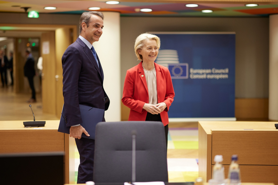 Νέα επιστολή Μητσοτάκη στην Ούρσουλα για ηλεκτρική ενέργεια, φυσικό αέριο και ρύπους