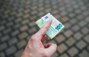 Αυτά τα επιδόματα πληρώνονται αυτή την εβδομάδα