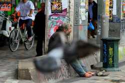 Το Μνημόνιο εκτίναξε την φτώχεια στην Ελλάδα το 2015