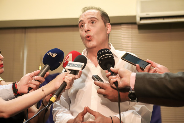 Ελληνική Λύση: «Ξαναζεσταμένο φαγητό με παλιά υλικά το νέο υπουργικό συμβούλιο»