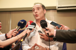 Ελληνική Λύση: «Ξαναζεσταμένο φαγητό με παλιά υλικά το νέο υπουργικό συμβούλιο»