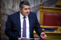 Με ανεύρυσμα στον εγκέφαλο και διασωληνωμένος ο Γιώργος Μυλωνάκης στον Ευαγγελισμό