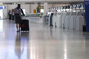 Παρατείνονται οι αεροπορικές οδηγίες για πτήσεις εσωτερικού και εξωτερικού