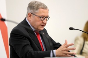 «Μνημόνιο» διαρκείας μέχρι το 2059 λέει ο Ρέγκλινγκ!