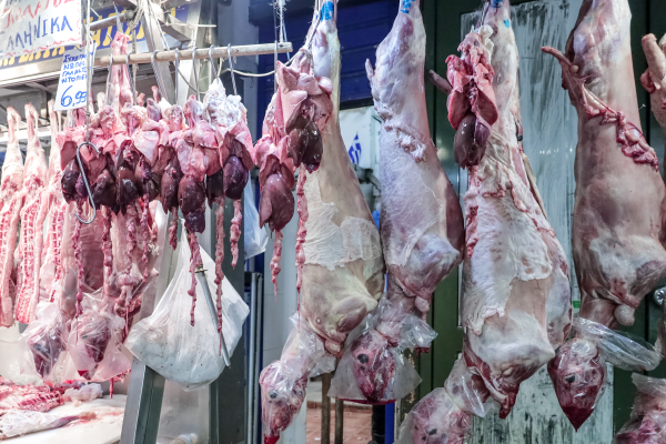 ΥπΑΑΤ: Σαρωτικοί έλεγχοι στην αγορά ενόψει Πάσχα για την πάταξη των ελληνοποιήσεων