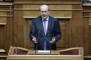 Χατζηδάκης: Άμεσα στη Βουλή η τροπολογία για την εθνική προσωρινή σύνταξη