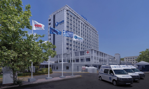 Η Πρώτη Πλήρως Ρομποτική Επέμβαση «Beyond-TME» (bTME) στην Ελλάδα