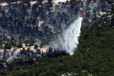 Ισχυρές δυνάμεις του στρατού στα τέσσερα μεγάλα μέτωπα φωτιάς στην Ελλάδα
