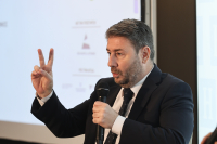 Το μήνυμα του Νίκου Ανδρουλάκη για τη Γιορτή της Μητέρας