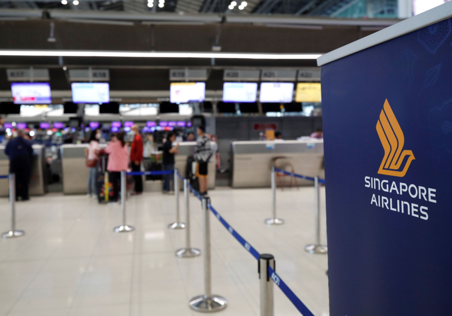 Singapore Airlines: Το αεροπλάνο έπεσε 178 πόδια σε 5 δευτερόλεπτα