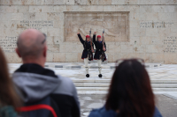 Σύγκρουση ΝΔ-ΠΑΣΟΚ και για το Μνημείο του Αγνώστου Στρατιώτη