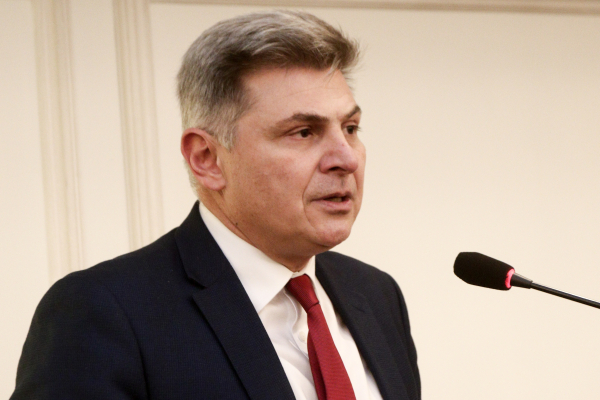 Παρέμβαση Φαραντούρη για τα τουρκικά F-16 στα Κατεχόμενα: Ζητά κυρώσεις από Κομισιόν και ΗΠΑ