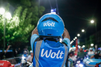 Στάση εργασίας την Black Friday ανακοίνωσαν efood και Wolt