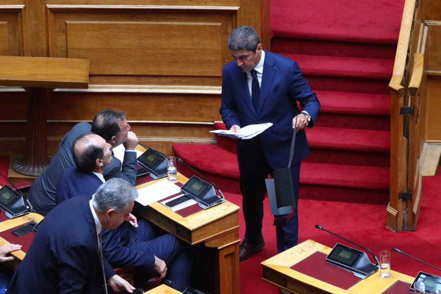 Και μέλος της κυβέρνησης μεταξύ όσων θα υπερψήφιζαν Προανακριτική;