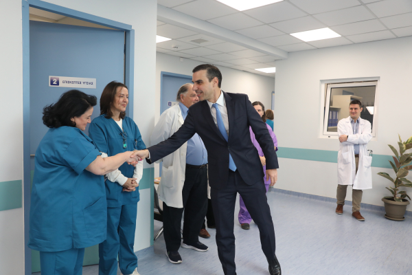 Έρχονται 8.000 προσλήψεις προσωπικού στο Εθνικό Σύστημα Υγείας