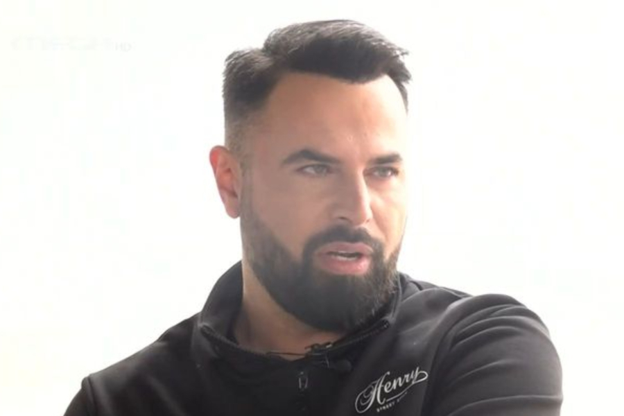 Γιώργος Παπαδόπουλος: «Στην Κρήτη ένας από το κοινό έβγαλε πιστόλι και πήγε να πυροβολήσει» (Βίντεο)