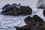 Διακινητής εγκατέλειψε 37 πρόσφυγες σε παραλία της Κομοτηνής
